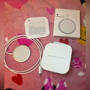 Apple Magsafe Charger(New)